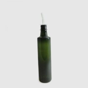 ACEITERA PLASTICA VERDE CON PICO (ACEITE/VINAGRE) X 500CC
